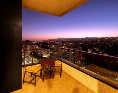 10350   Wilshire Blvd - Photo Thumbnail 44