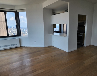 Tribeca - Photo Thumbnail 1