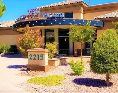 2441 Desert Glen Drive - Photo Thumbnail 44