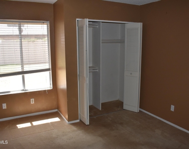 4710 W Continental Drive - Photo Thumbnail 15