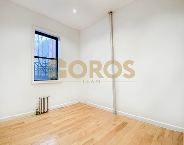 262 East 2nd Street - Photo Thumbnail 10