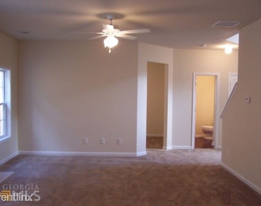 2144 Longmont Drive - Photo Thumbnail 4