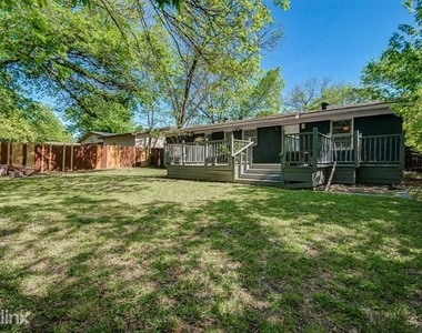 11325 Sinclair Avenue - Photo Thumbnail 24