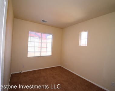 3713 Corpolo Ave - Photo Thumbnail 16