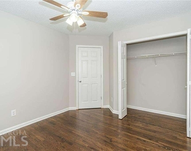 3272 Peach Court Nw - Photo Thumbnail 24