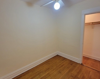 2541 W Carmen Avenue - Photo Thumbnail 12