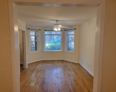 2541 W Carmen Avenue - Photo Thumbnail 6