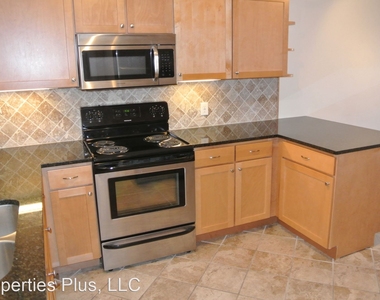 1472 Greenbriar Blvd - Photo Thumbnail 3