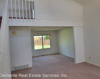 1570 Purple Sage Court - Photo Thumbnail 3