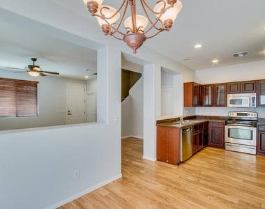 3805 E Santa Fe Lane - Photo Thumbnail 7