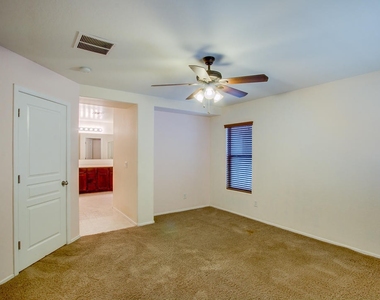 3805 E Santa Fe Lane - Photo Thumbnail 15