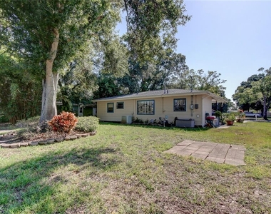 104 R Melody Ln - Photo Thumbnail 30