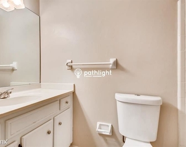 115 Towergate Pl - Photo Thumbnail 7