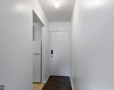 1004 S 7th Street - Photo Thumbnail 1