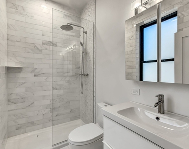 1022 N Ashland Avenue - Photo Thumbnail 15