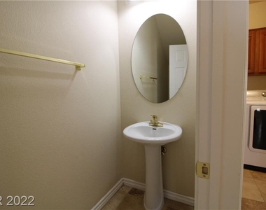 2577 Favorable Pointe Court - Photo Thumbnail 14