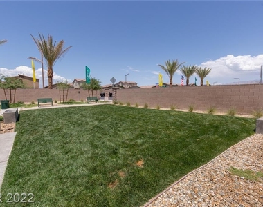 4126 Lunar Canyon Avenue - Photo Thumbnail 20