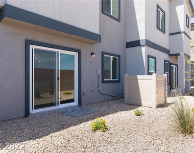 4126 Lunar Canyon Avenue - Photo Thumbnail 19