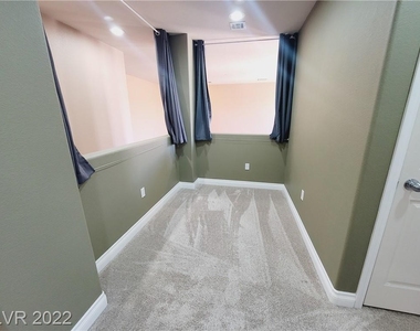 3925 Philomena Street - Photo Thumbnail 20