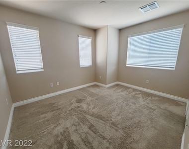 3925 Philomena Street - Photo Thumbnail 21