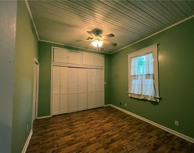 220 N Cortez Street - Photo Thumbnail 8