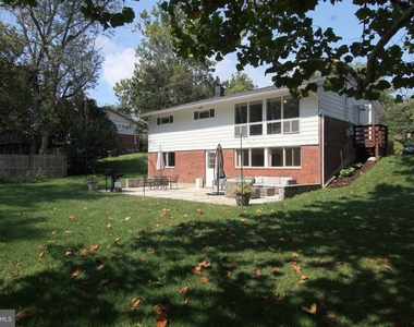 4429 Roundhill Road - Photo Thumbnail 29