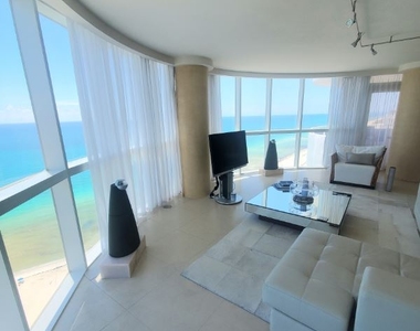 6301 Collins Ave 2701 - Photo Thumbnail 4