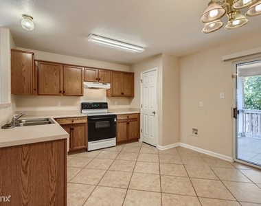 3305 Whisper Bluff - Photo Thumbnail 4