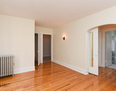 6372 N. Hermitage, Unit 2 - Photo Thumbnail 9