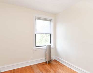 6372 N. Hermitage, Unit 3 - Photo Thumbnail 14