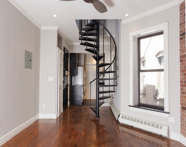 219 East 28th Street, 5C - Photo Thumbnail 4