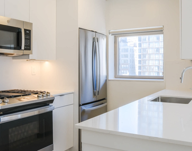 777 6th Avenue - Photo Thumbnail 14