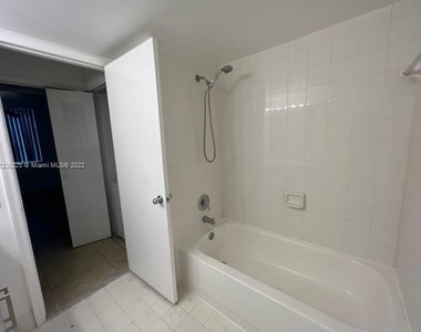 12172 Saint Andrews Pl - Photo Thumbnail 9