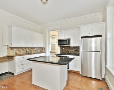 3534 W Fulton Boulevard - Photo Thumbnail 10