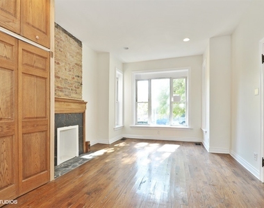 3534 W Fulton Boulevard - Photo Thumbnail 1