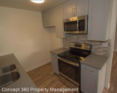 5530 Ackerfield Ave, Unit 502 - Photo Thumbnail 4