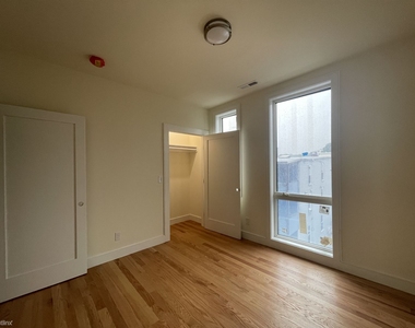 65 Cameron St Apt 4 - Photo Thumbnail 2