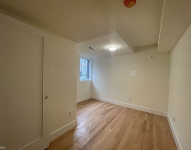 65 Cameron St Apt 1 - Photo Thumbnail 6