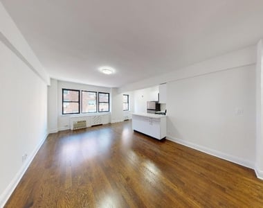 20 Beekman Place - Photo Thumbnail 0