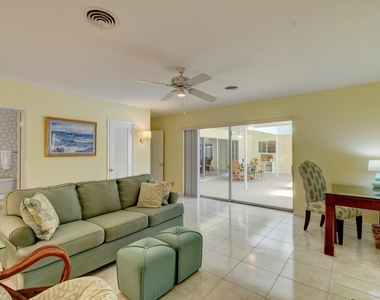 1117 Beach Drive - Photo Thumbnail 40