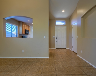 4745 E Amber Sun Drive - Photo Thumbnail 5