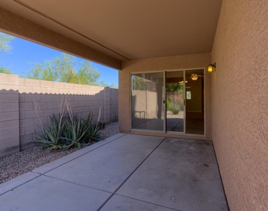 4745 E Amber Sun Drive - Photo Thumbnail 19