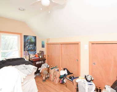 3045 N. Racine, Unit 2r - Photo Thumbnail 8