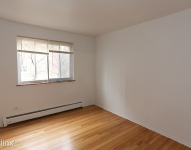 1040 W. Hollywood, Unit 516 - Photo Thumbnail 12