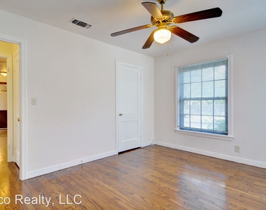 3629 W Gambrell St - Photo Thumbnail 14