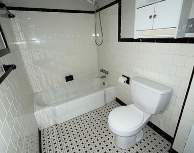 4018 Forest Hill Avenue, Unit 07 - Photo Thumbnail 11