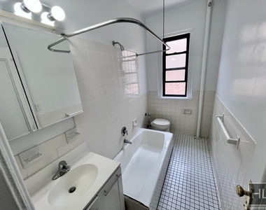 656 West 204th Street, New York, NY 10034 - Photo Thumbnail 1