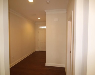 8305 Harlond Way - Photo Thumbnail 8