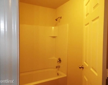 304 Pine Mist Lane - Photo Thumbnail 23