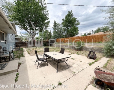 2934 Maizeland Road - Photo Thumbnail 23